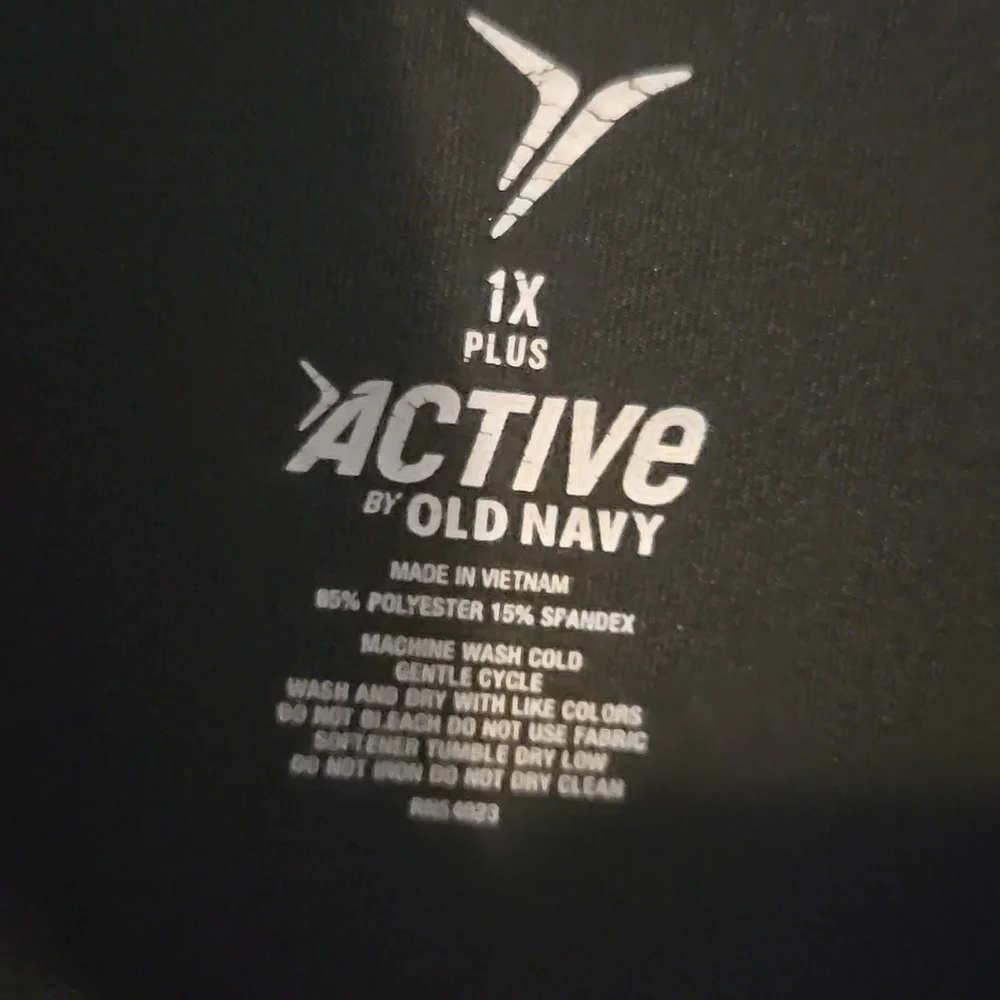 Old Navy Active Jacket - Picture 3 of 5